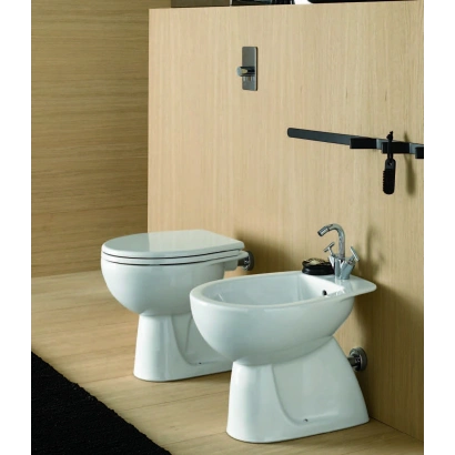 Coppia sanitari COLIBRÌ 2 a terra con sedile compatibile