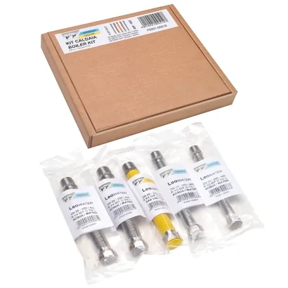 Kit collegamento caldaia composto da 5 tubi flessibili